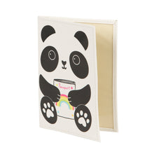 Carica l&#39;immagine nel visualizzatore di Gallery, Porta passaporto Panda
